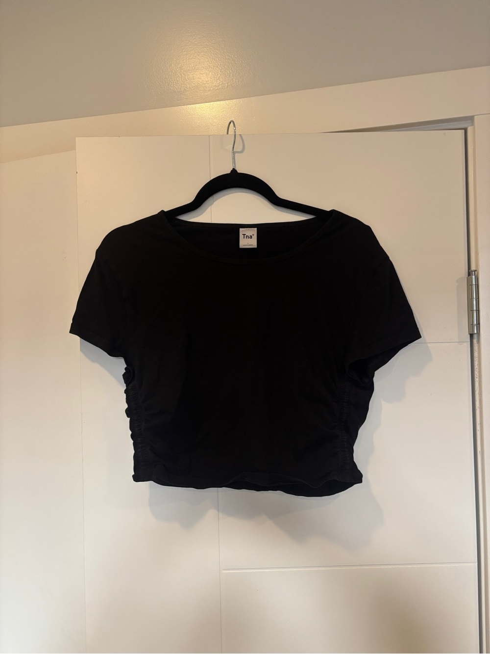 TNA Black Cropped Side-Ruching Tee